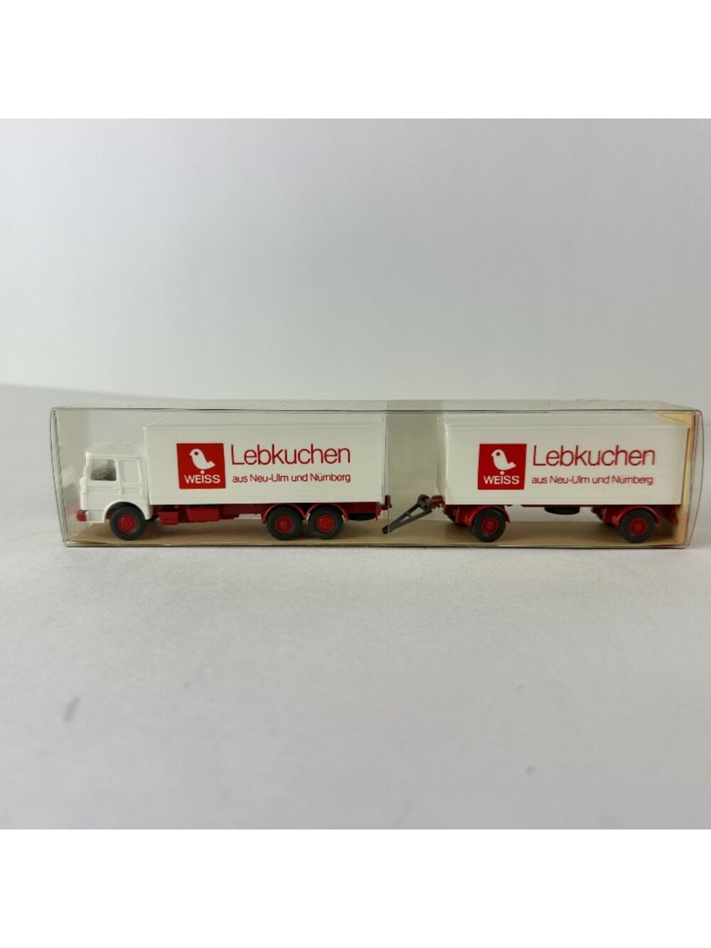 Wiking MAN-Büssing Fernlastzug Model Truck In Box